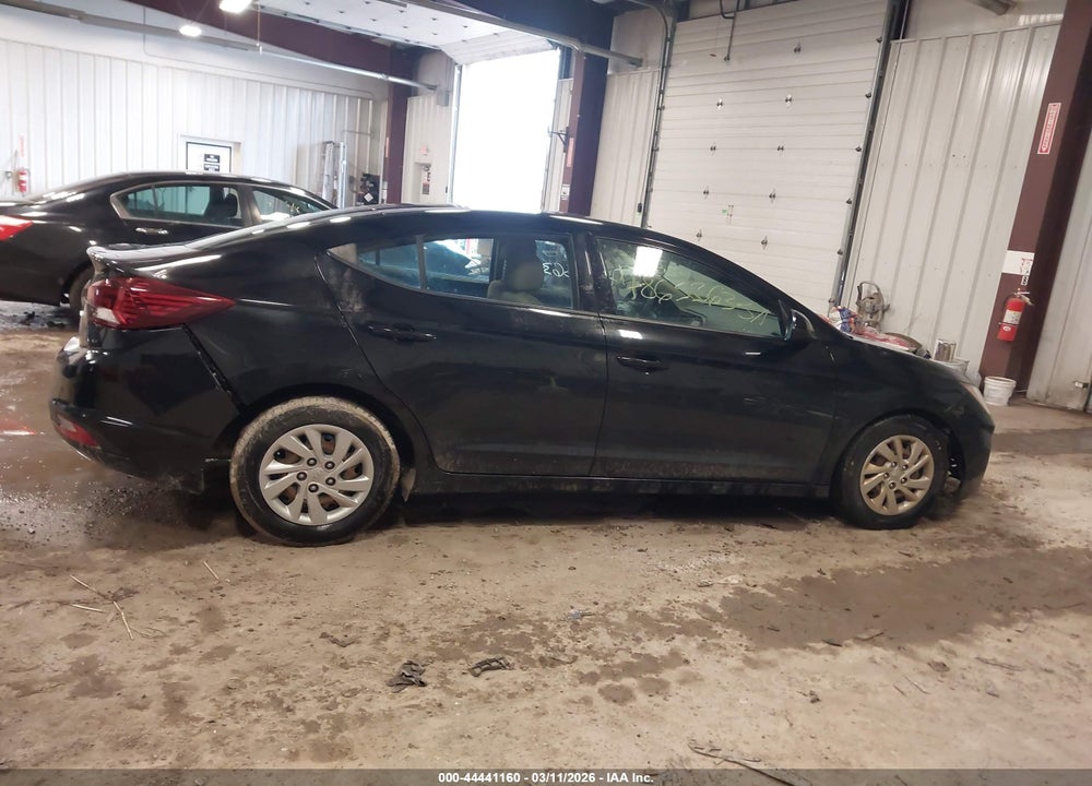 2020 HYUNDAI ELANTRA SE VIN: 5NPD74LFXLH619555