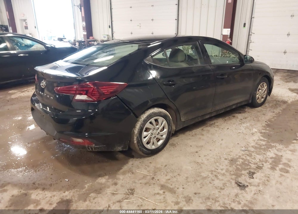 2020 HYUNDAI ELANTRA SE VIN: 5NPD74LFXLH619555