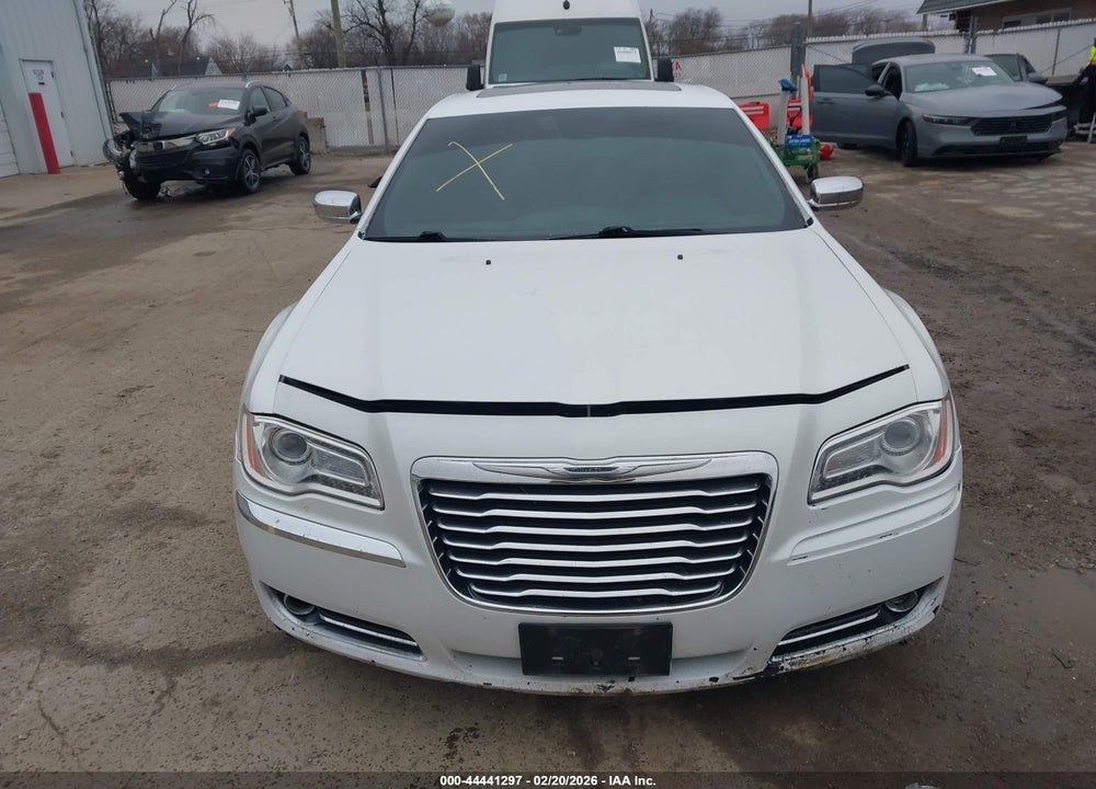 2013 CHRYSLER 300C VIN: 2C3CCAEG3DH618399