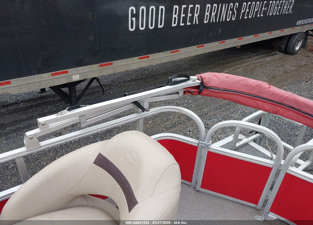 2017 SUNTRACKER BOAT AND TRAILER VIN: 00000BUJ16097C717