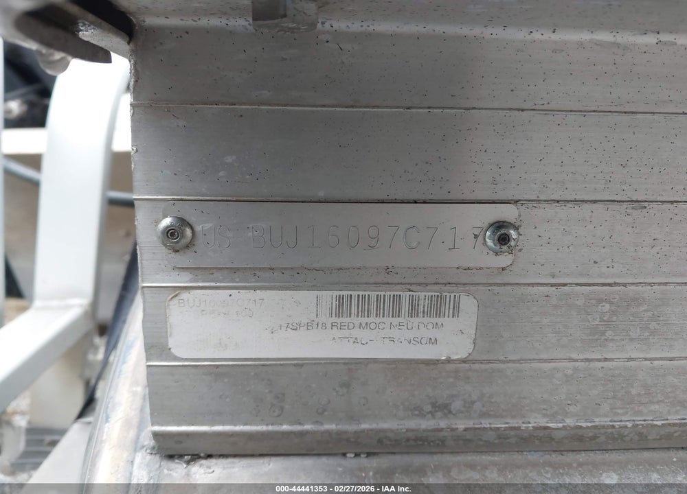2017 SUNTRACKER BOAT AND TRAILER VIN: 00000BUJ16097C717