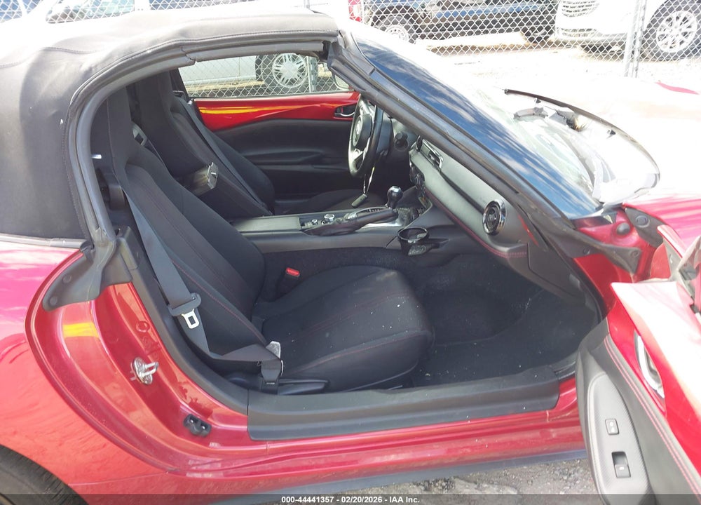 2016 MAZDA MX-5 MIATA CLUB VIN: JM1NDAC74G0117504