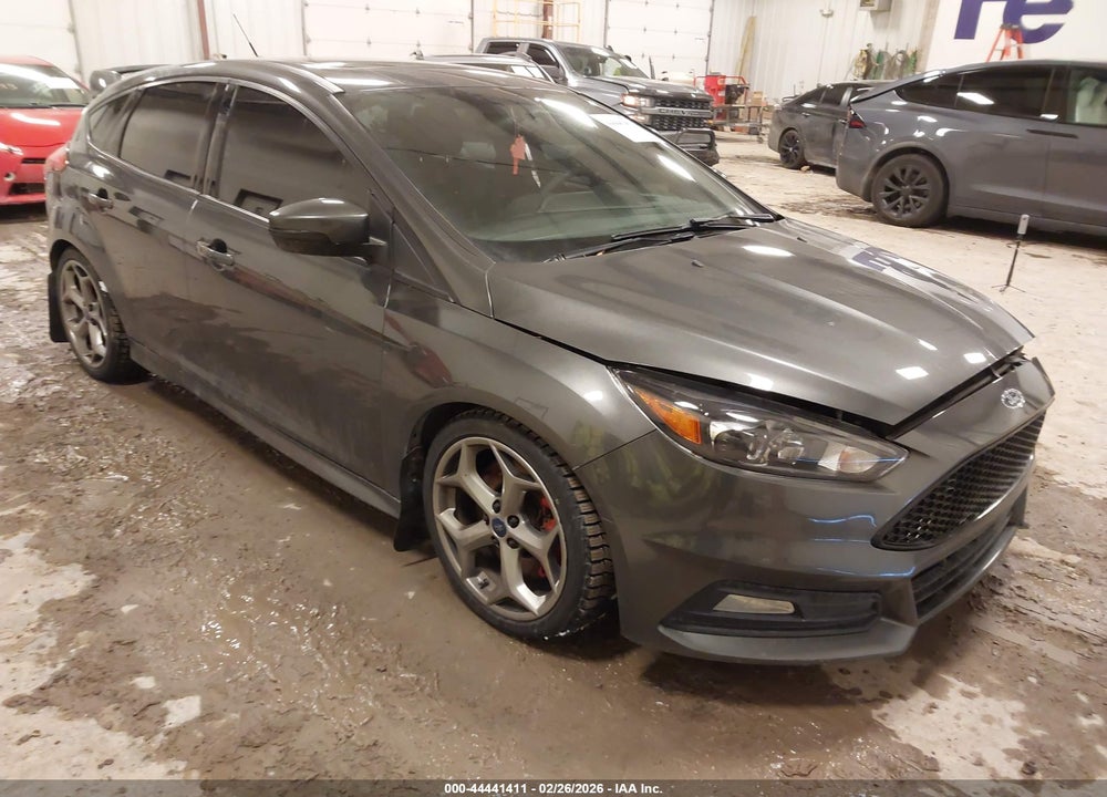 2018 FORD FOCUS ST VIN: 1FADP3L92JL292555