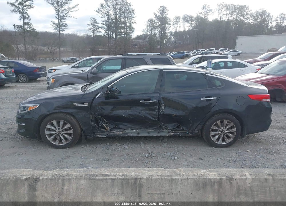 2016 KIA OPTIMA EX VIN: 5XXGU4L32GG066154