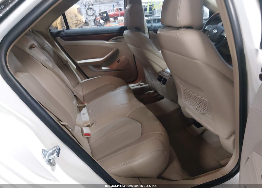 2010 CADILLAC CTS LUXURY VIN: 1G6DG5EG9A0150077