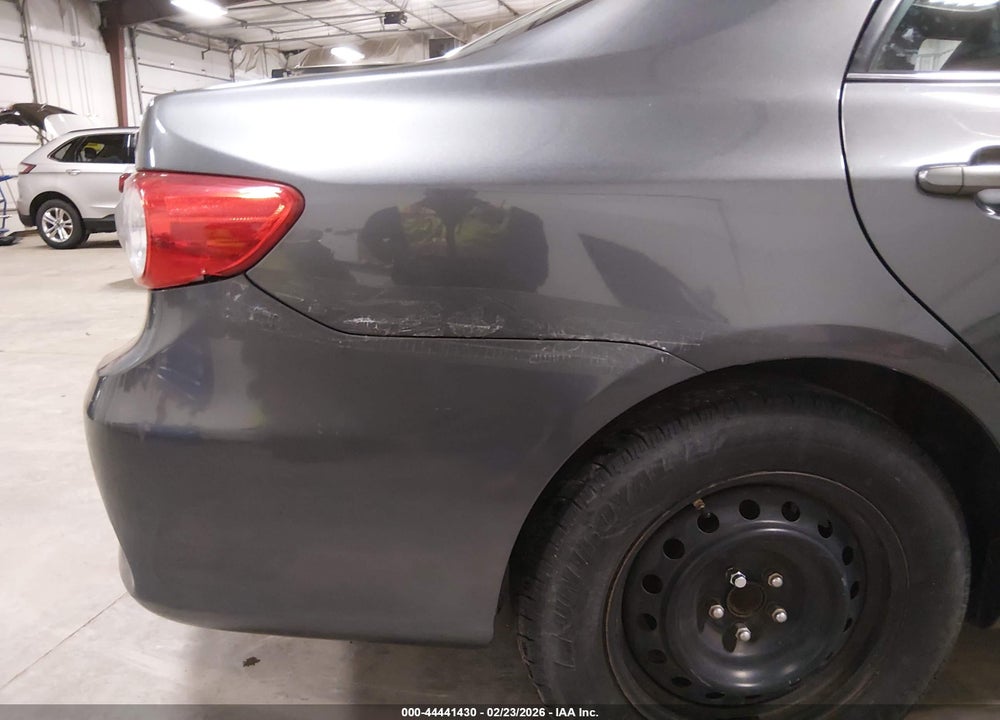 2013 TOYOTA COROLLA LE VIN: 2T1BU4EE9DC118472