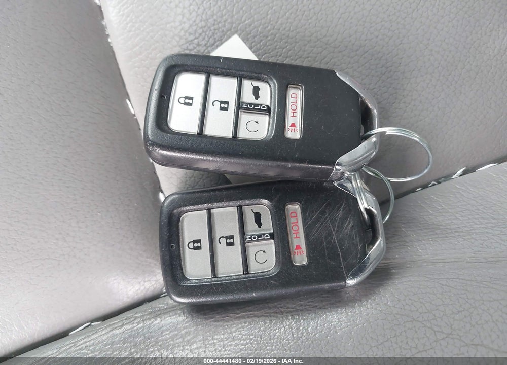 2017 HONDA PILOT EX-L VIN: 5FNYF6H5XHB050163