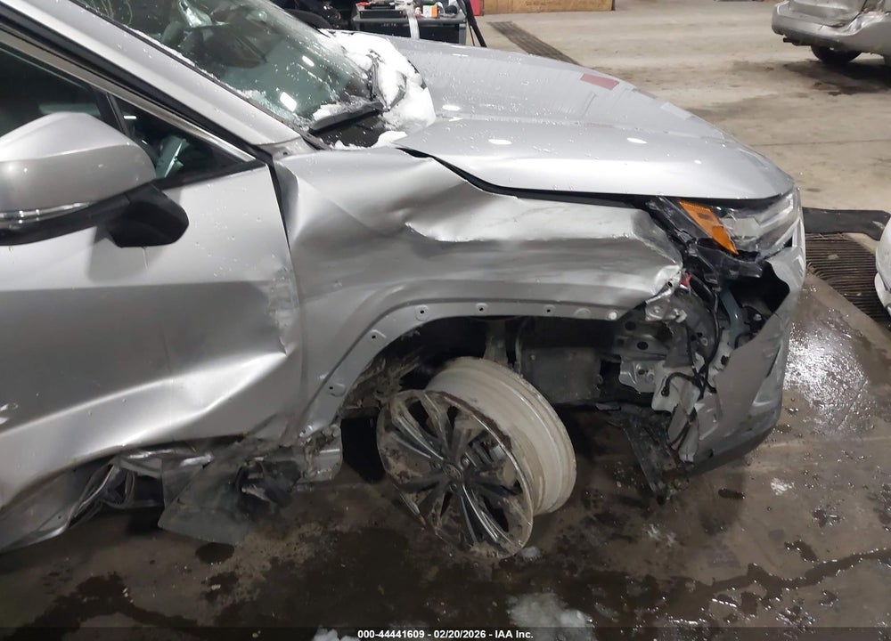 2023 TOYOTA RAV4 HYBRID XLE PREMIUM VIN: 4T3B6RFV2PU131449