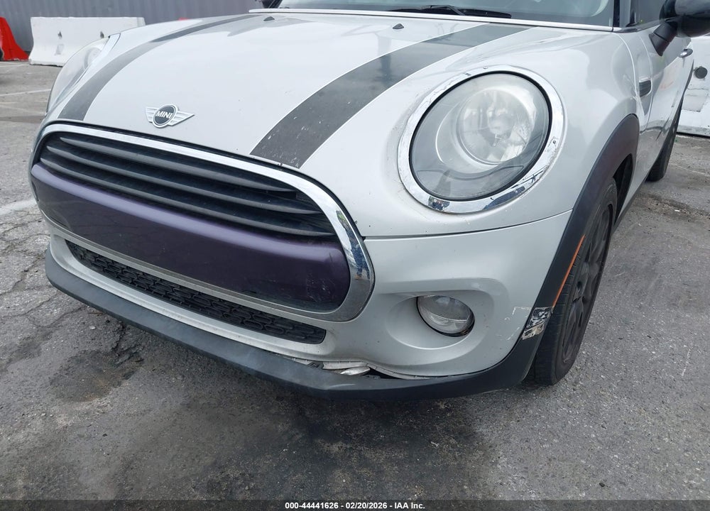 2016 MINI HARDTOP COOPER VIN: WMWXP5C5XG3B76156