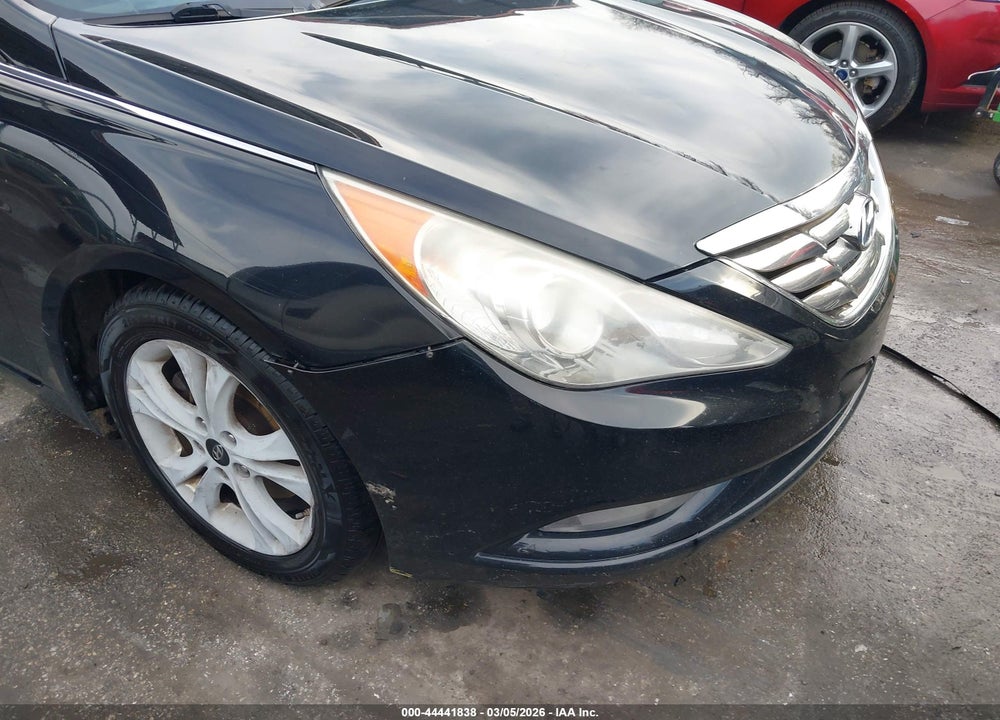 2011 HYUNDAI SONATA LTD VIN: 5NPEC4AC2BH008894