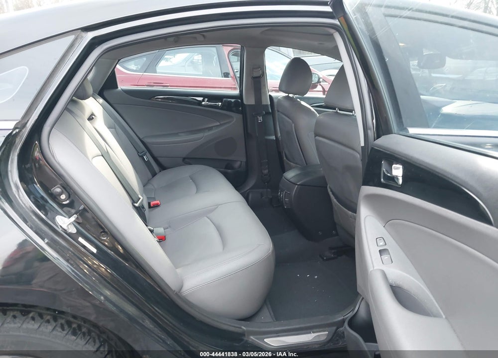 2011 HYUNDAI SONATA LTD VIN: 5NPEC4AC2BH008894