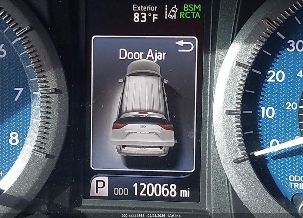 2018 TOYOTA SIENNA XLE 8 PASSENGER VIN: 5TDYZ3DC6JS918770