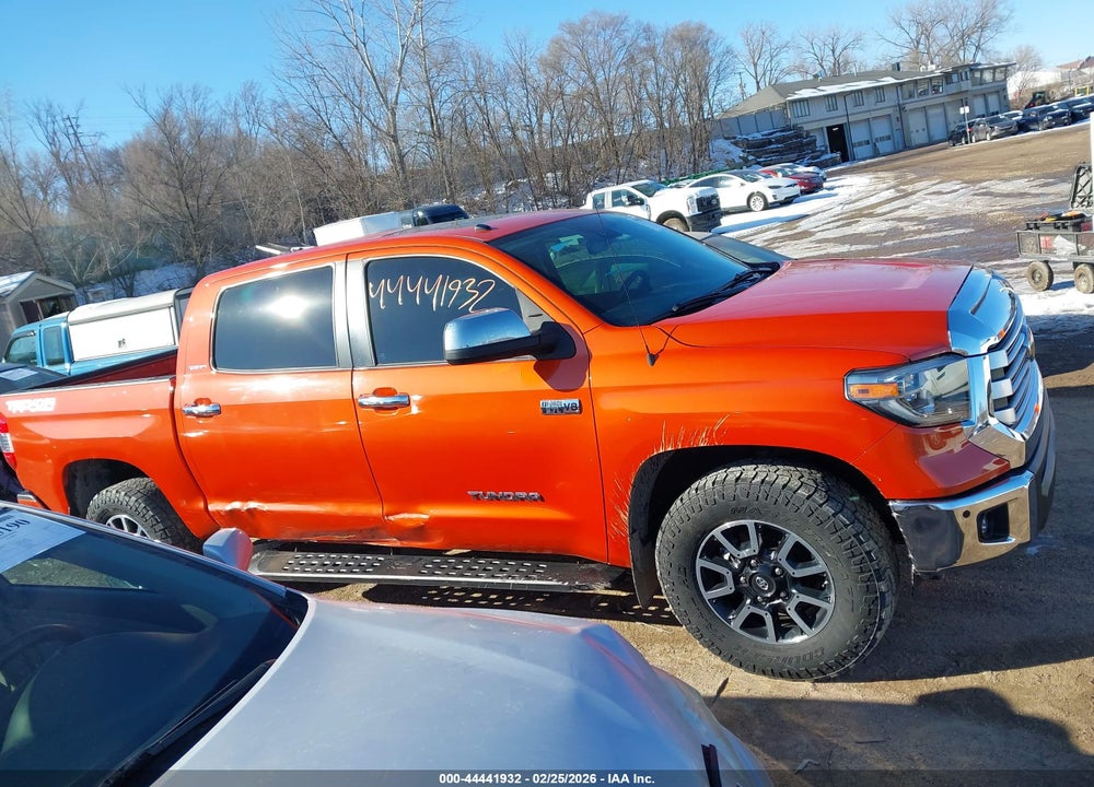 2018 TOYOTA TUNDRA LIMITED 5.7L V8 VIN: 5TFHY5F19JX684080