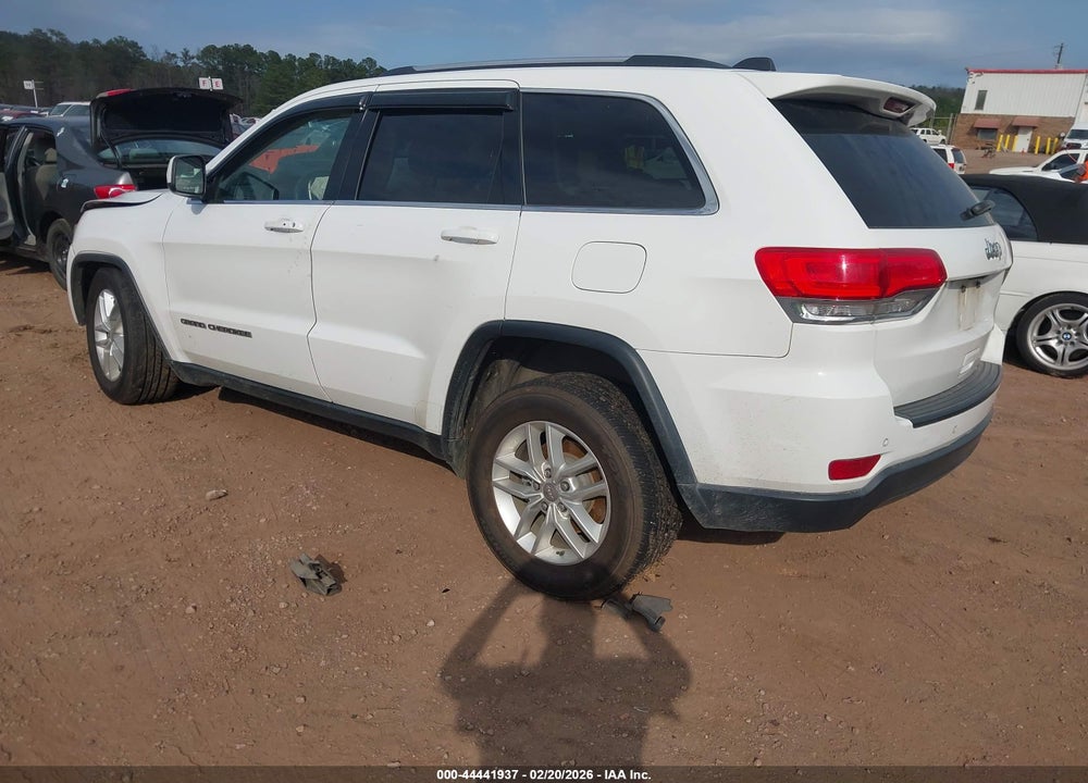 2017 JEEP GRAND CHEROKEE LAREDO 4X2 VIN: 1C4RJEAG4HC656659
