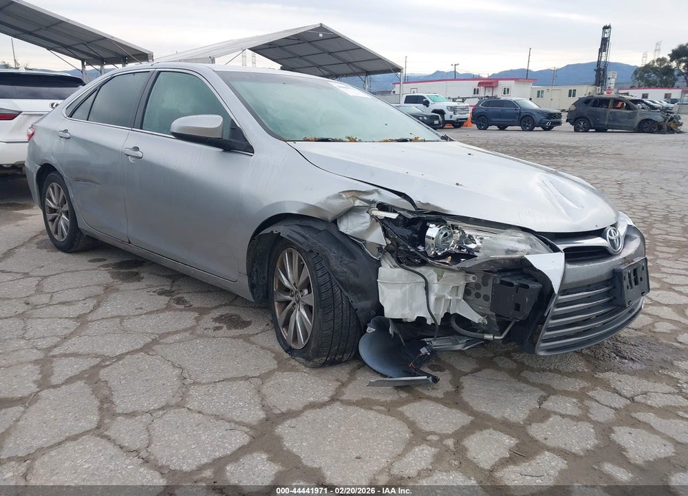 2017 TOYOTA CAMRY XLE VIN: 4T1BF1FK0HU726477