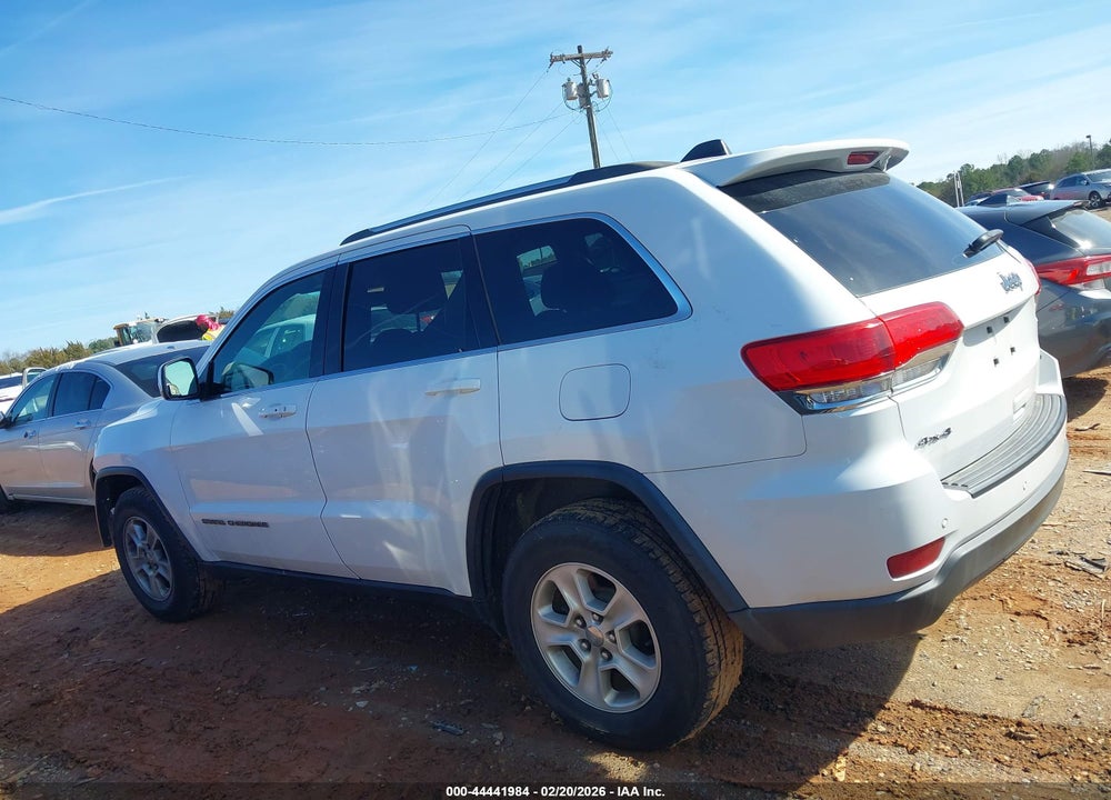 2017 JEEP GRAND CHEROKEE LAREDO 4X4 VIN: 1C4RJFAG5HC843317