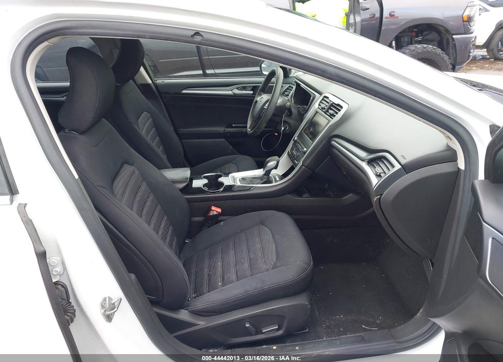 2016 FORD FUSION SE VIN: 3FA6P0H7XGR252992