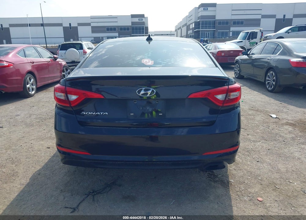 2016 HYUNDAI SONATA SE VIN: 5NPE24AF9GH289497