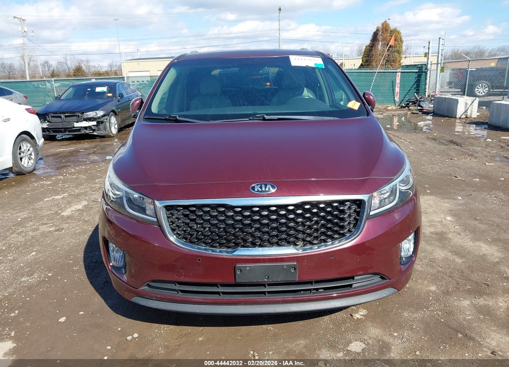 2018 KIA SEDONA EX VIN: KNDMC5C11J6400884