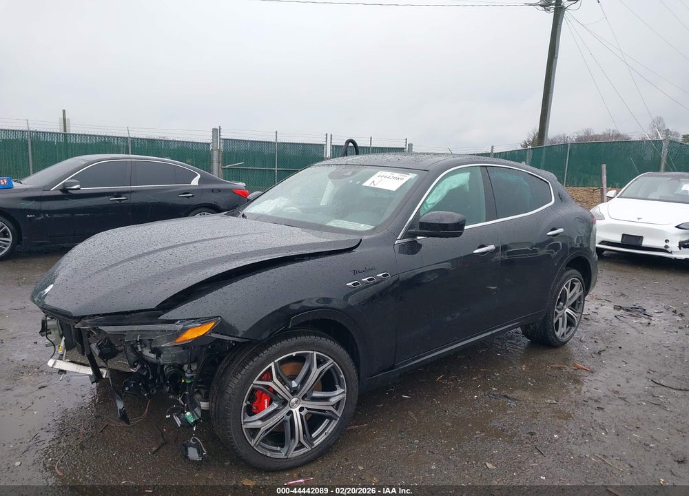 2023 MASERATI LEVANTE MODENA VIN: ZN661YUM6PX411499