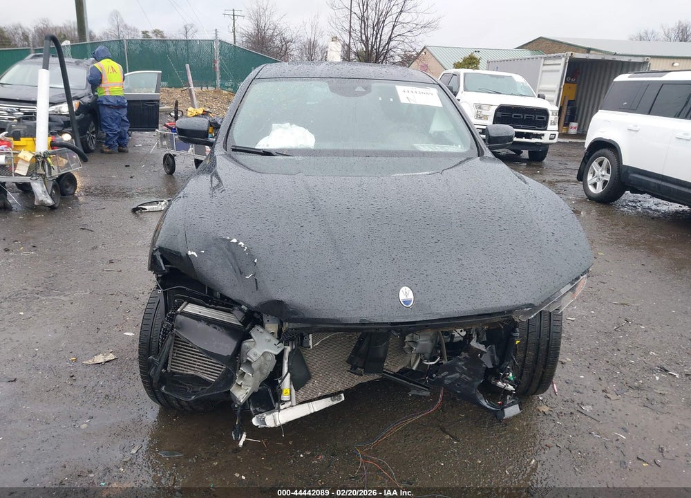 2023 MASERATI LEVANTE MODENA VIN: ZN661YUM6PX411499