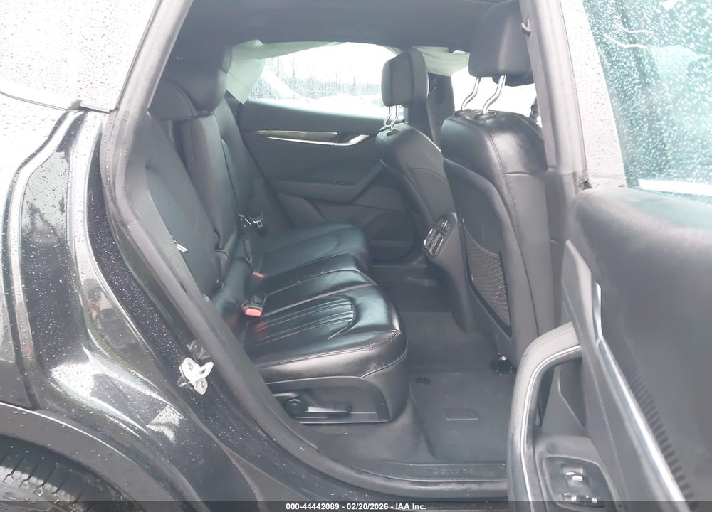 2023 MASERATI LEVANTE MODENA VIN: ZN661YUM6PX411499