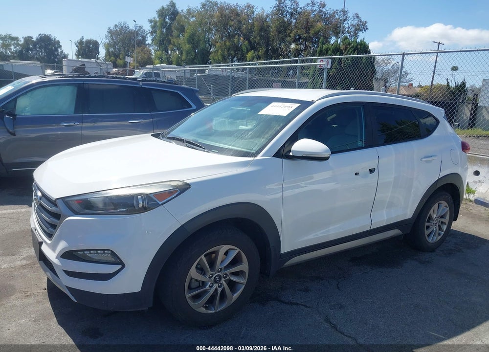 2017 HYUNDAI TUCSON ECO VIN: KM8J3CA25HU339088