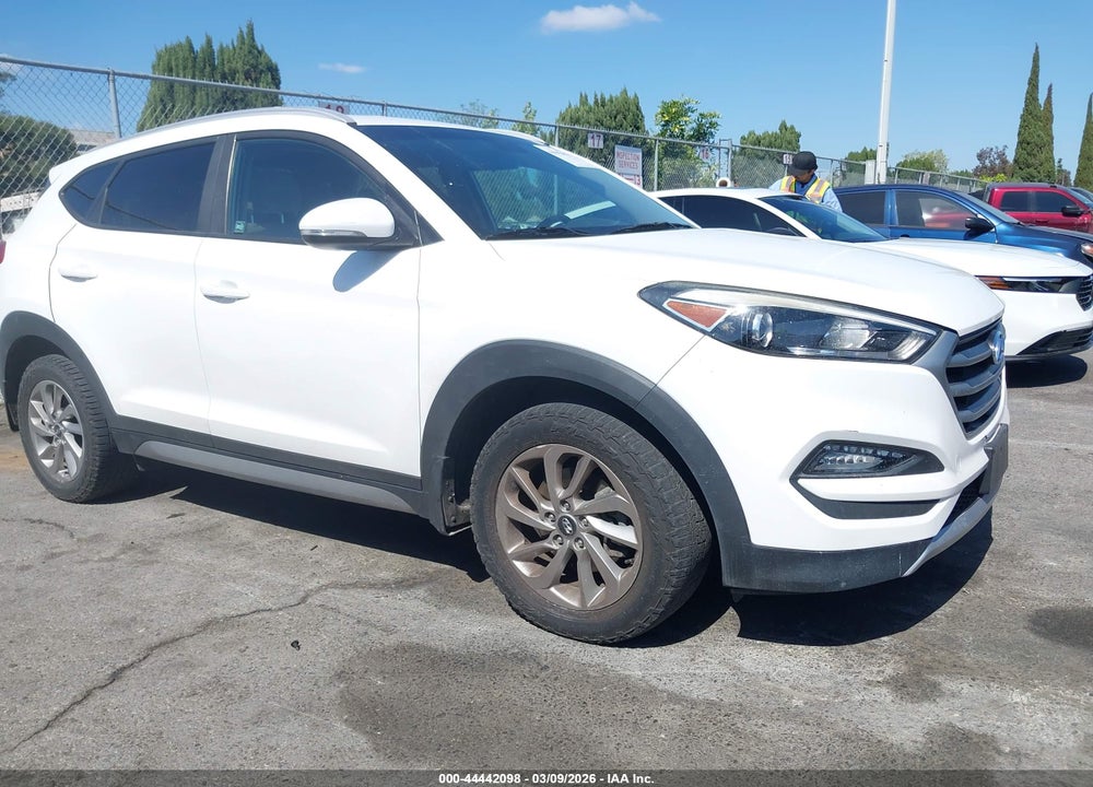 2017 HYUNDAI TUCSON ECO VIN: KM8J3CA25HU339088