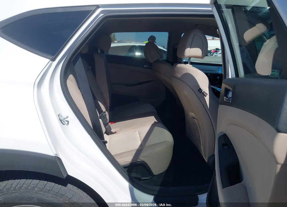 2017 HYUNDAI TUCSON ECO VIN: KM8J3CA25HU339088