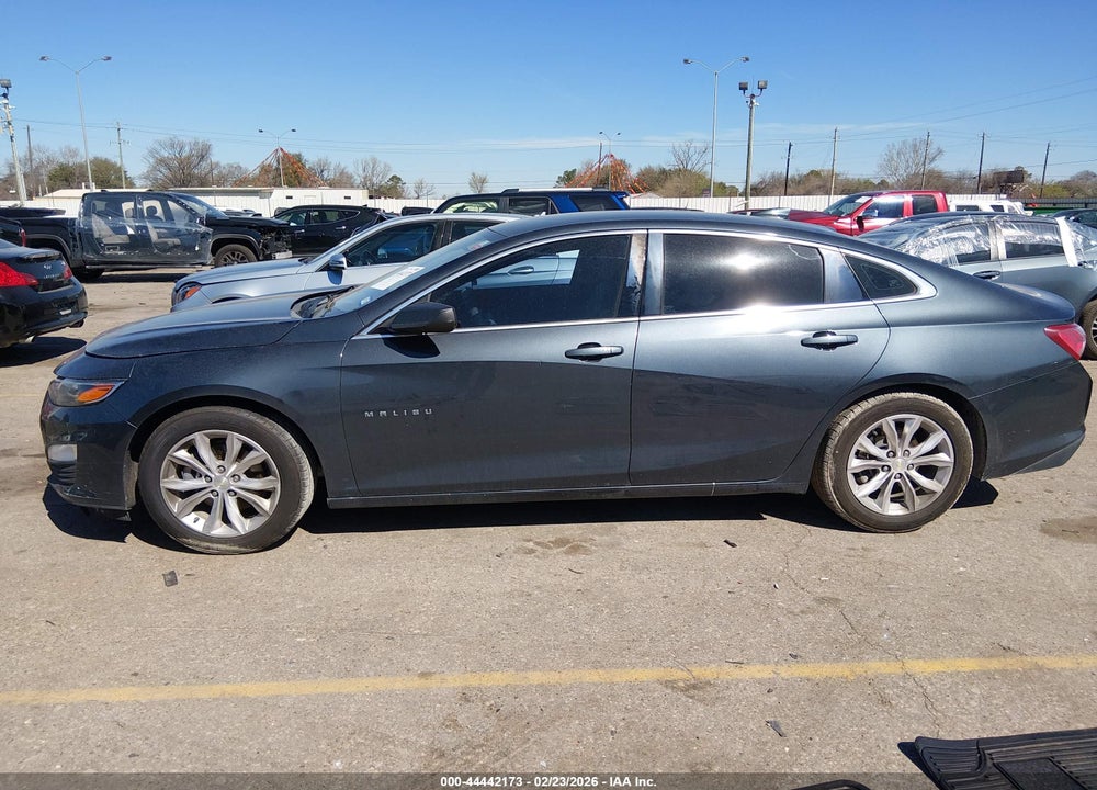 2019 CHEVROLET MALIBU LT VIN: 1G1ZD5ST6KF111712