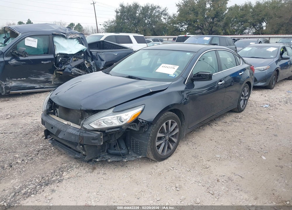 2017 NISSAN ALTIMA 2.5 SV VIN: 1N4AL3AP8HC165786