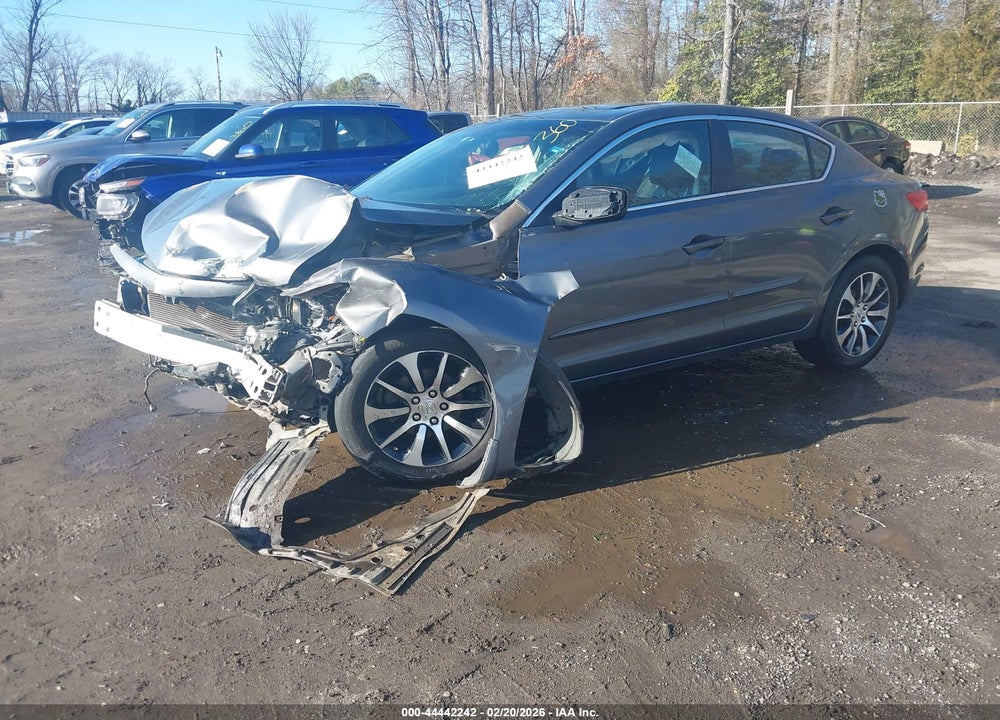 2013 ACURA ILX 2.0L VIN: 19VDE1F72DE009673