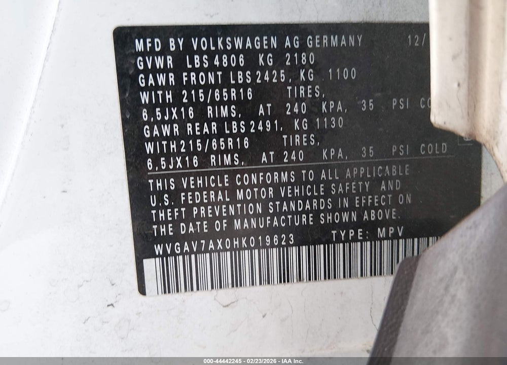 2017 VOLKSWAGEN TIGUAN 2.0T/2.0T S VIN: WVGAV7AX0HK019623