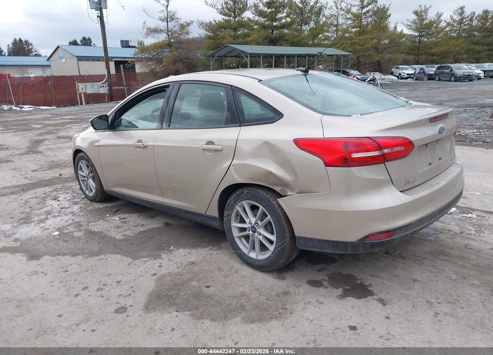 2017 FORD FOCUS SE VIN: 1FADP3F28HL262937