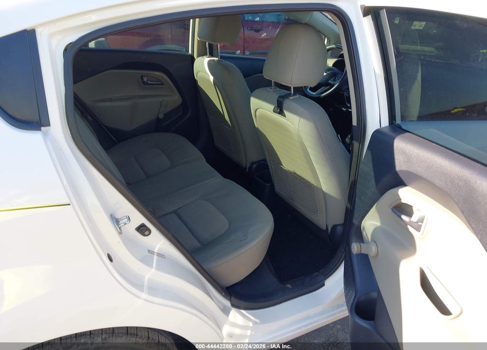 2016 KIA RIO LX VIN: KNADM4A33G6662861