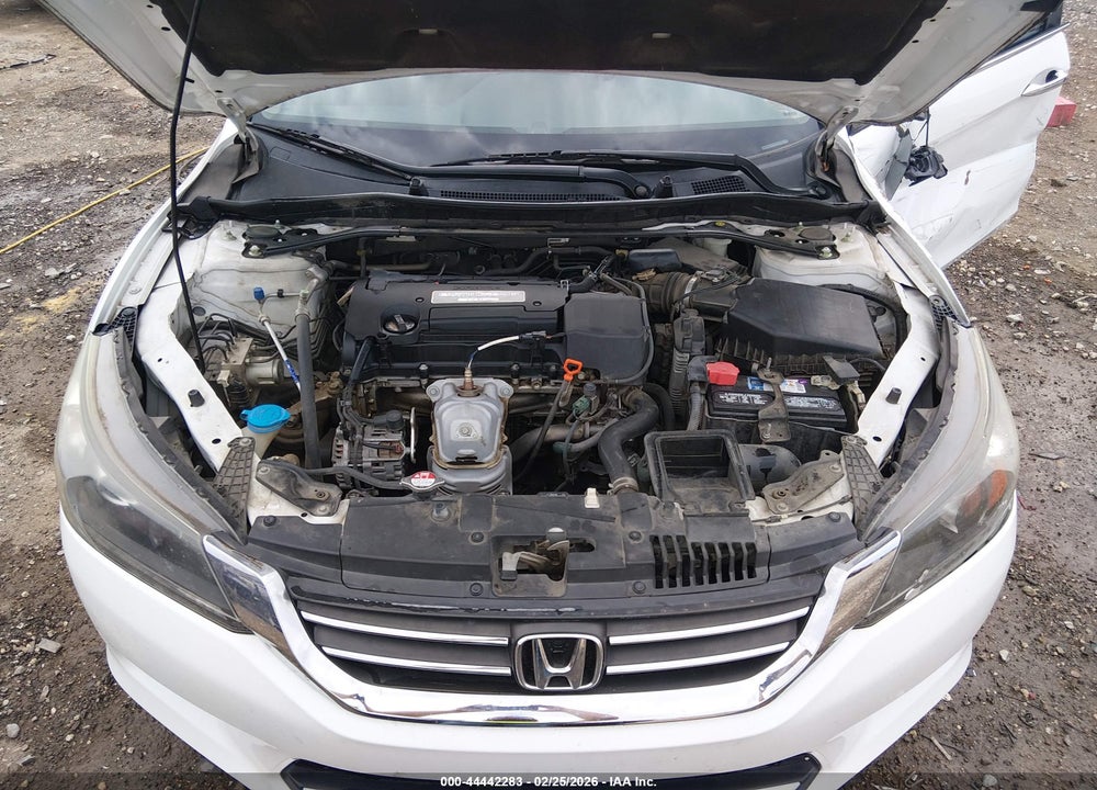 2015 HONDA ACCORD EX-L VIN: 1HGCR2F89FA028329