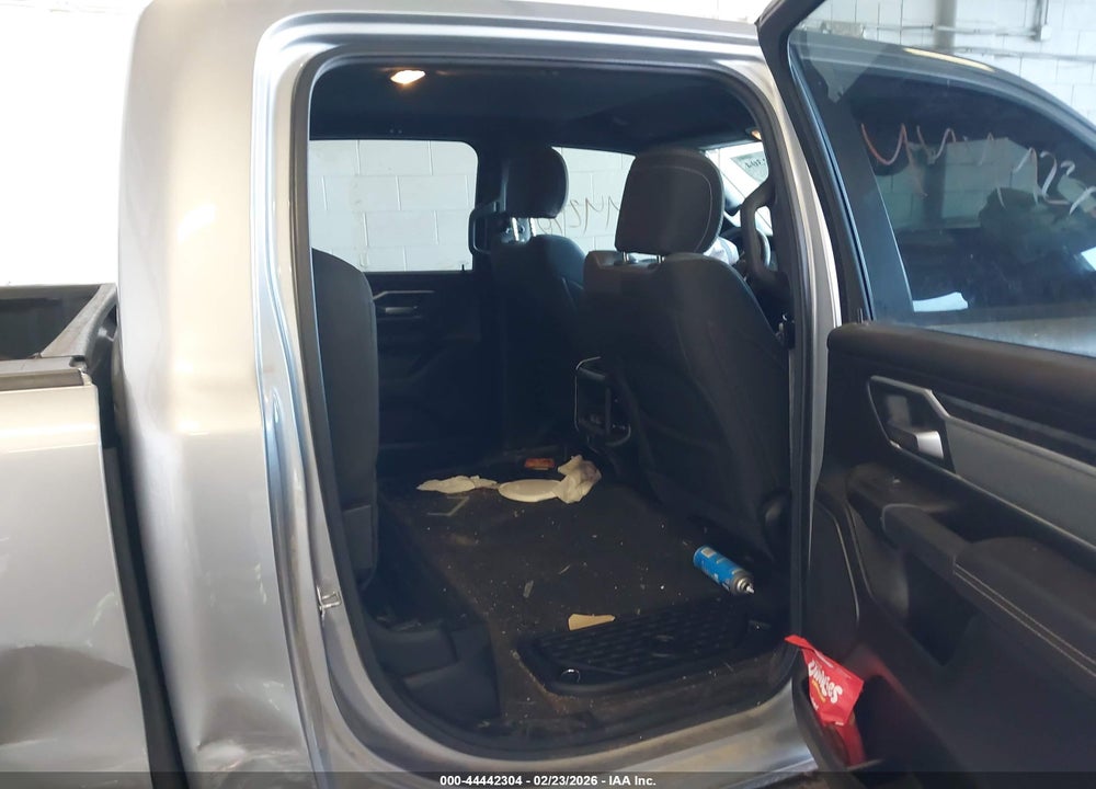 2022 RAM 1500 BIG HORN  4X4 5'7 BOX VIN: 1C6SRFFTXNN270373