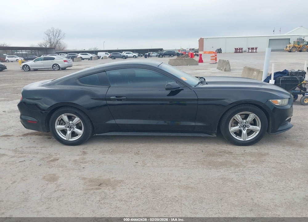 2016 FORD MUSTANG V6 VIN: 1FA6P8AM8G5278864