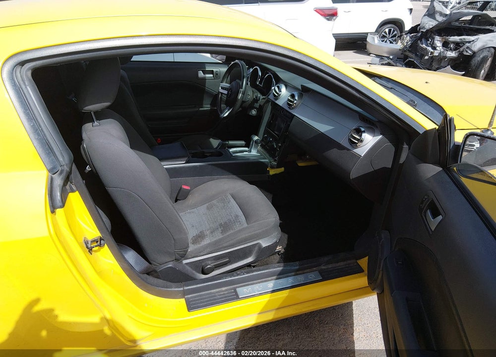 2006 FORD MUSTANG GT VIN: 1ZVHT82H965129553