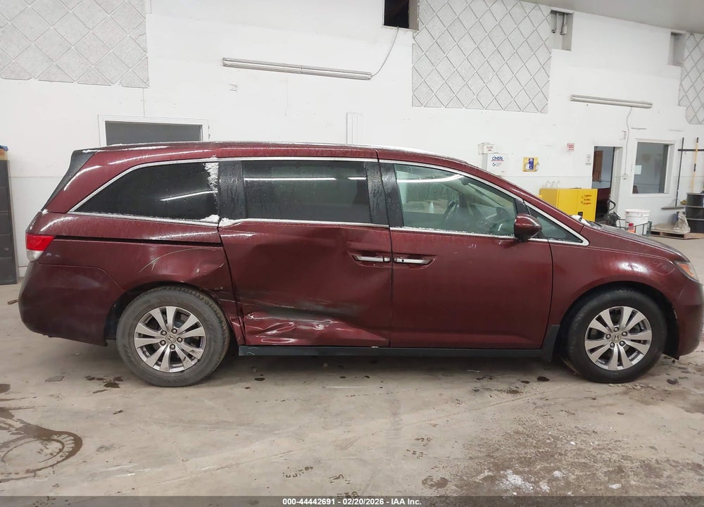 2016 HONDA ODYSSEY EX-L VIN: 5FNRL5H64GB034068