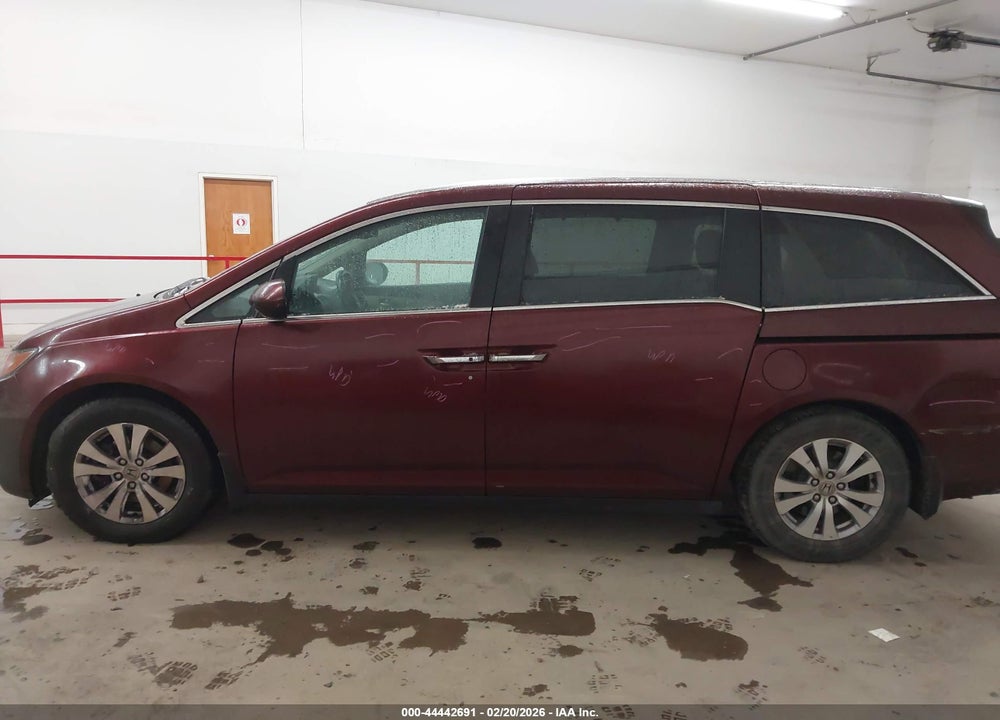 2016 HONDA ODYSSEY EX-L VIN: 5FNRL5H64GB034068
