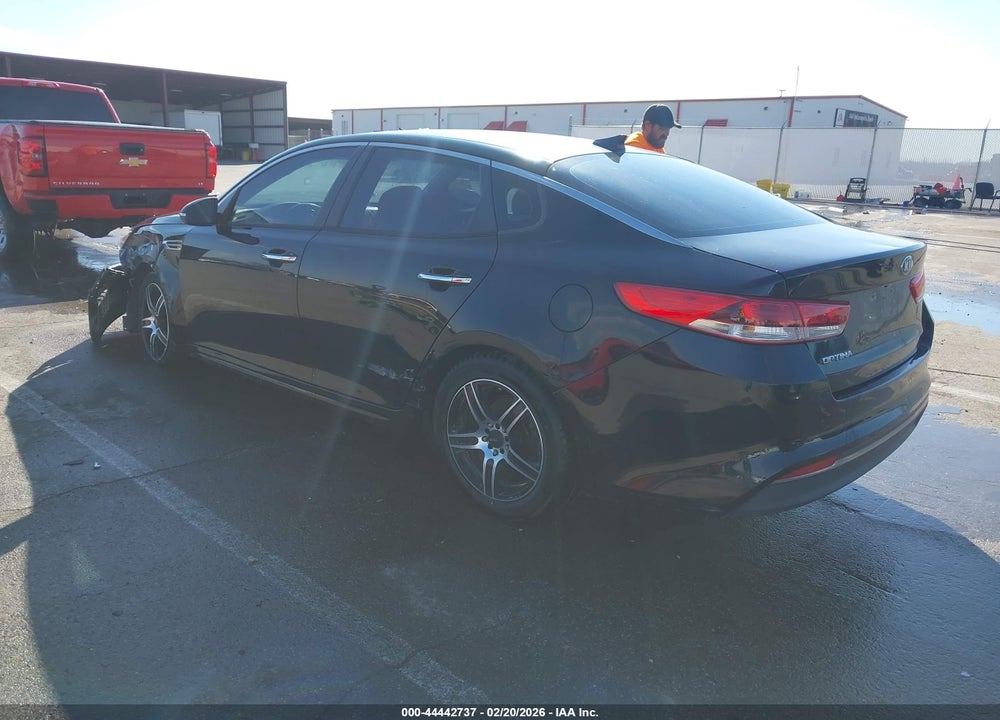2016 KIA OPTIMA LX VIN: 5XXGT4L31GG002948