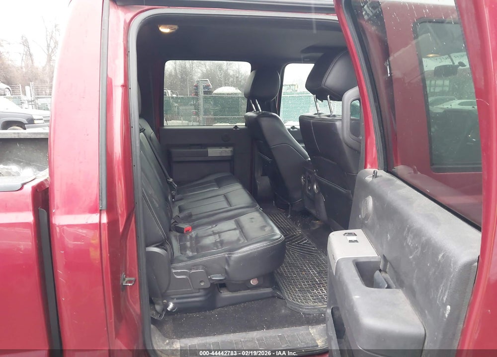 2015 FORD F-250 LARIAT VIN: 1FT7W2BT8FED36975