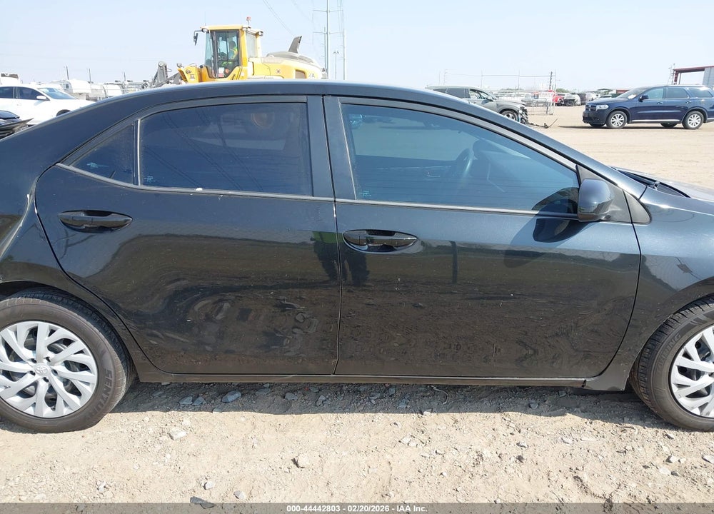 2019 TOYOTA COROLLA LE VIN: 5YFBURHE7KP857524