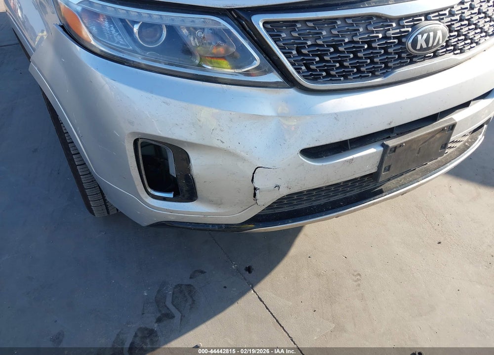 2014 KIA SORENTO SX VIN: 5XYKW4A75EG448441