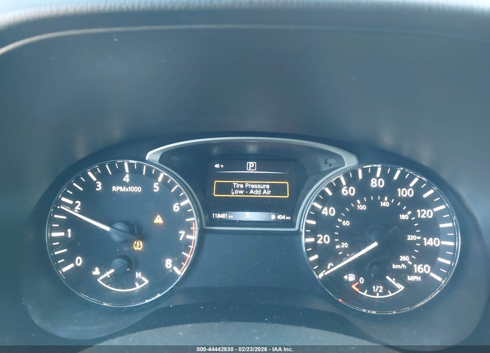 2018 NISSAN PATHFINDER S VIN: 5N1DR2MN0JC657319