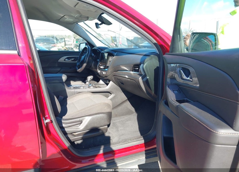 2021 CHEVROLET TRAVERSE FWD LT CLOTH VIN: 1GNERGKW8MJ209211
