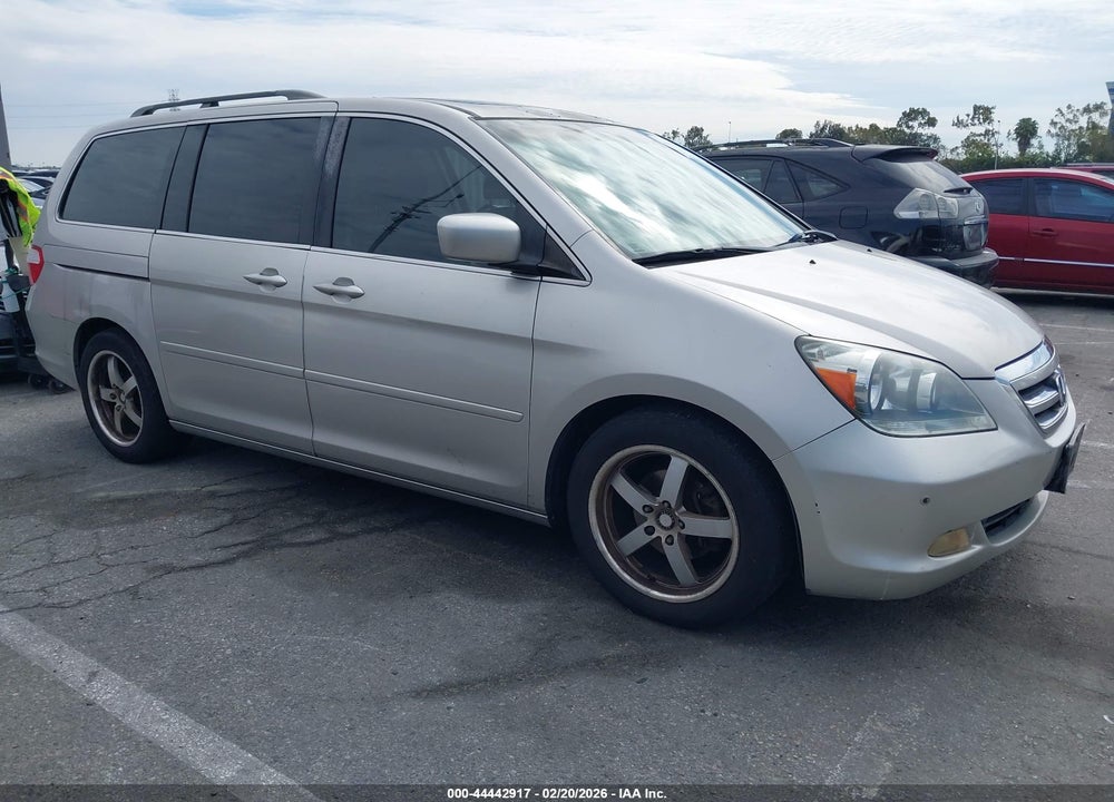 2007 HONDA ODYSSEY TOURING VIN: 5FNRL38857B008150
