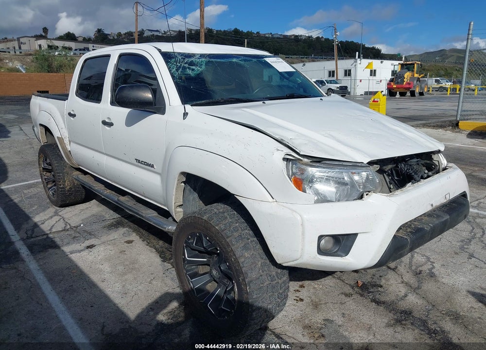 2014 TOYOTA TACOMA PRERUNNER V6 VIN: 3TMJU4GN0EM162474
