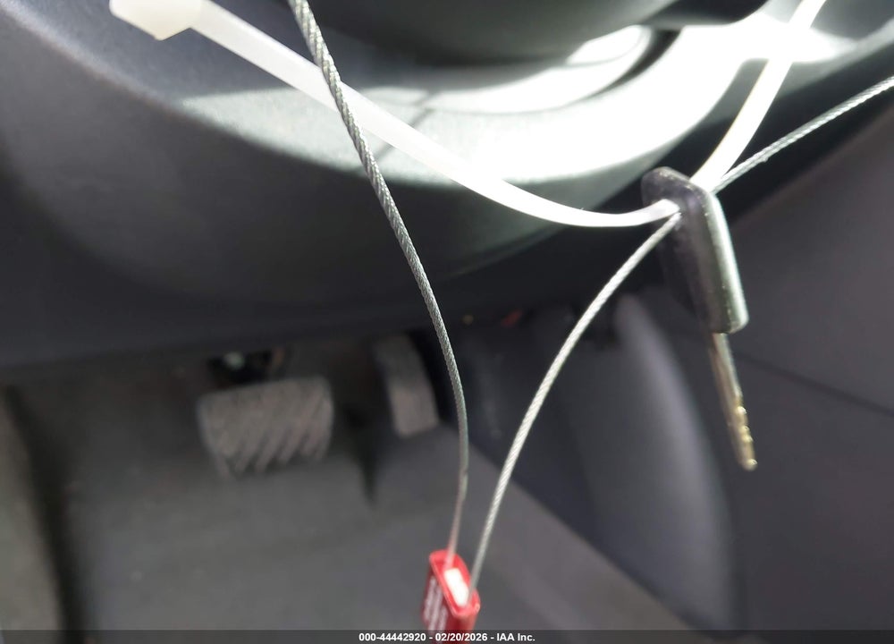 2010 NISSAN SENTRA VIN: 3N1AB6APXAL610346